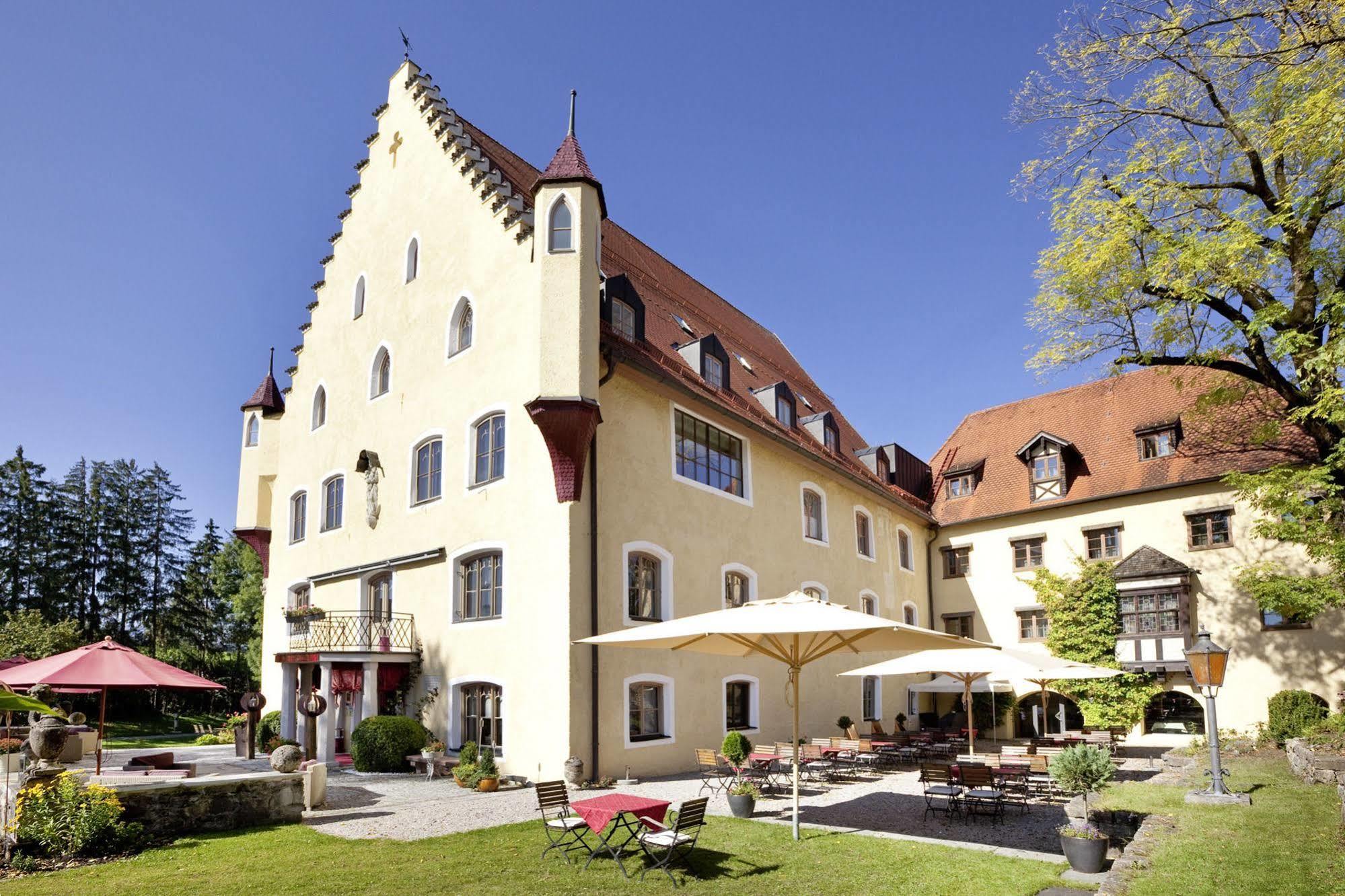 Schloss Zu Hopferau Luaran gambar